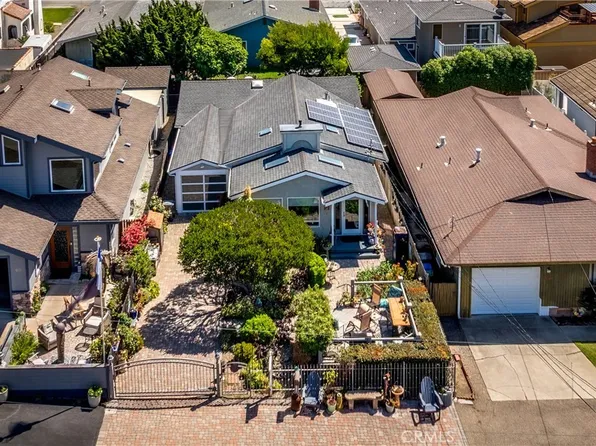 50 5th St, Cayucos, CA 93430