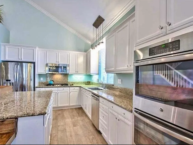 32977 Northshire Cir — Photo 2