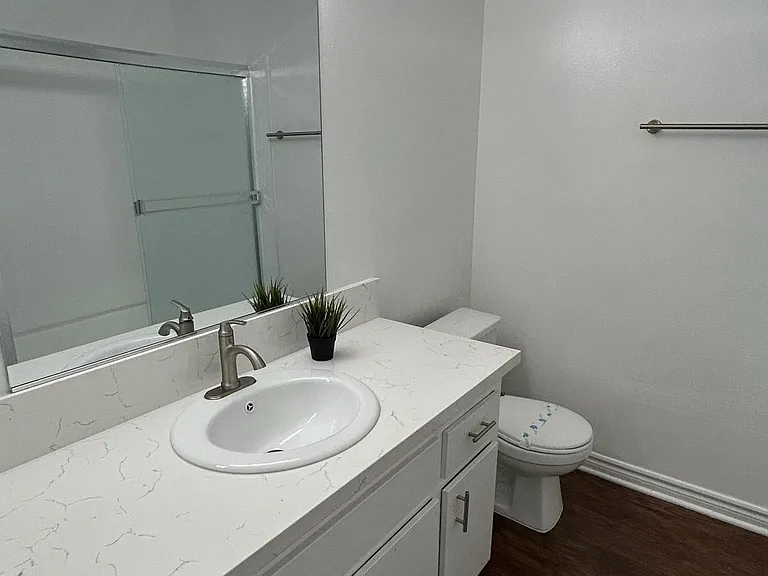 Pine Terrace — Photo 13