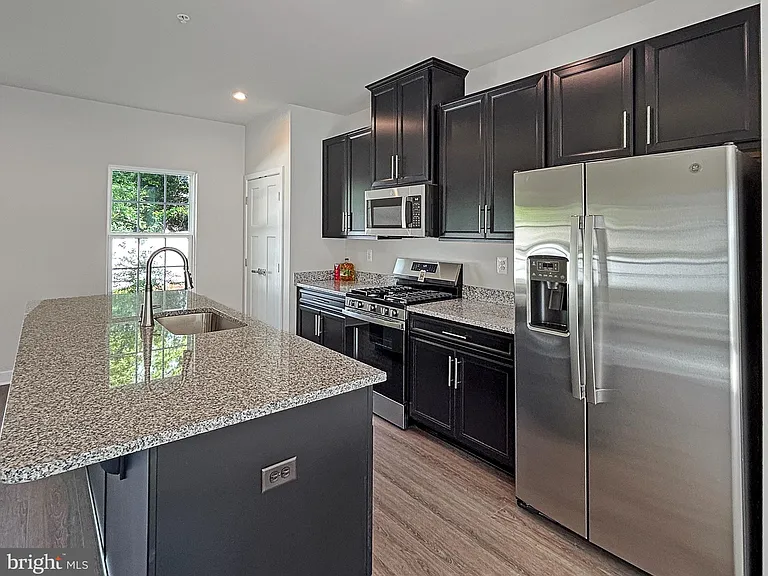 338 Paca Gardens Ln — Photo 3