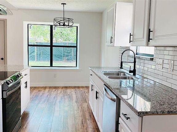 2nd image of 3230 Dragonwick Dr