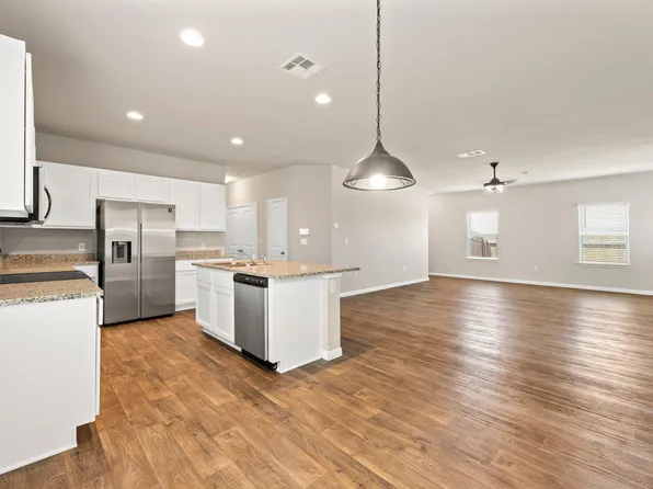 232 Freedom Park Ave, Liberty Hill, TX 78642