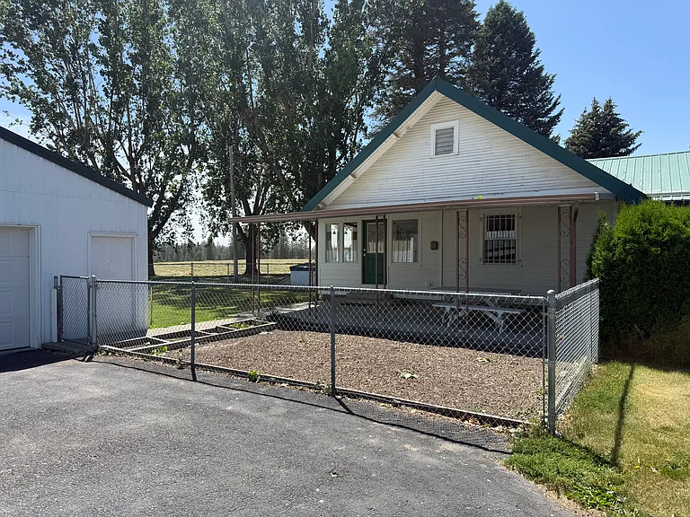 E Mount Spokane Park Dr — Photo 7
