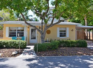 129 92nd Ave, Treasure Island, FL 33706