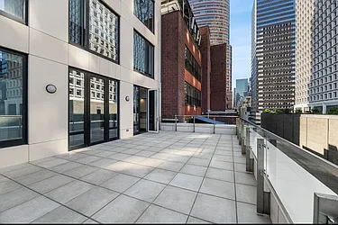 Rented by MOTION New York