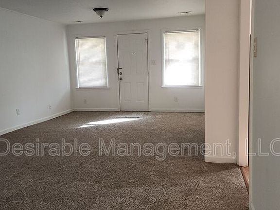 2nd image of 9 Vail Pl