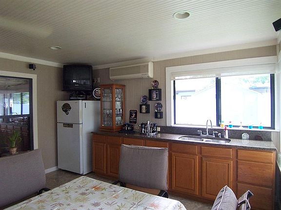 5th image of 9098 Rockpond Meadows Dr