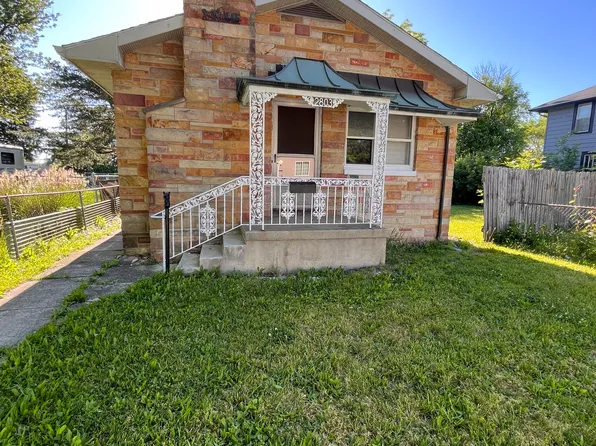 2803 Queen St, Fort Wayne, IN 46806