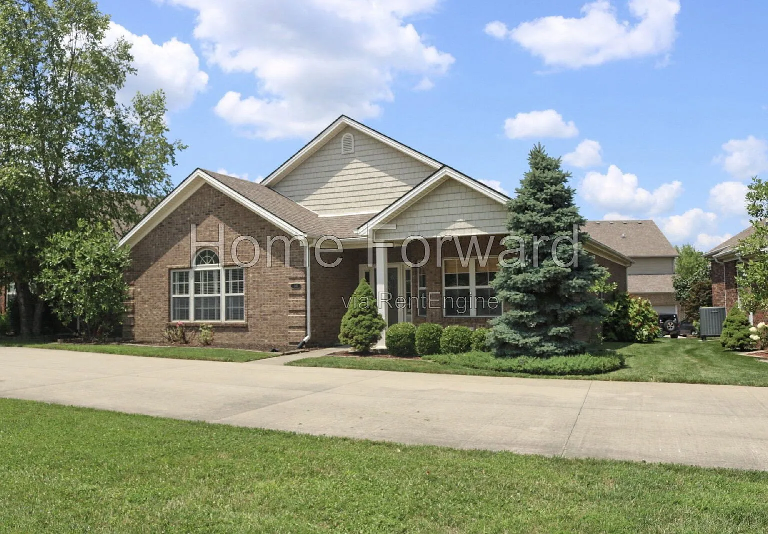 3 bed, 2.0 bath, 1939 sqft, $2,500 — Photo 2