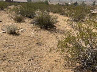 4362235 Flint Rd, Apple Valley, CA 92307