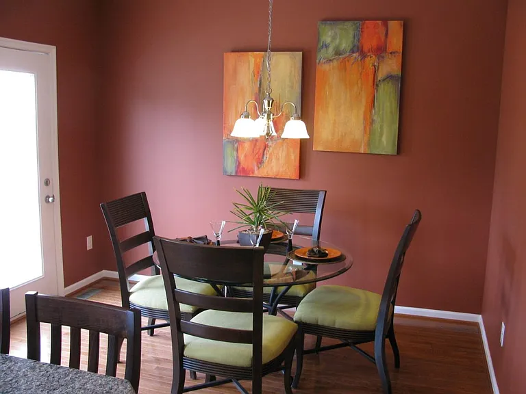 304 Wilkinson Dr — Photo 12
