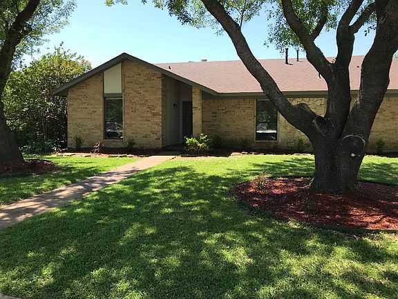 2nd image of 590 Abilene Dr