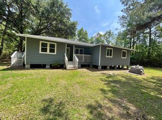 9611 Simmons Rd, Mc Clellanville, SC 29458