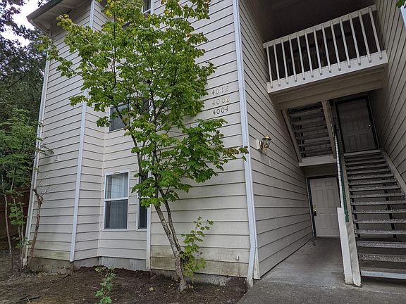 2nd image of 4004 SW Beaverton Hillsdale Hwy