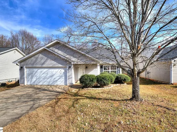 22 Dill Creek Ct, Greer, SC 29650