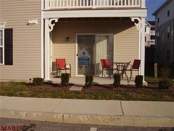 5th image of 2480 Lampong Dr APT 100D