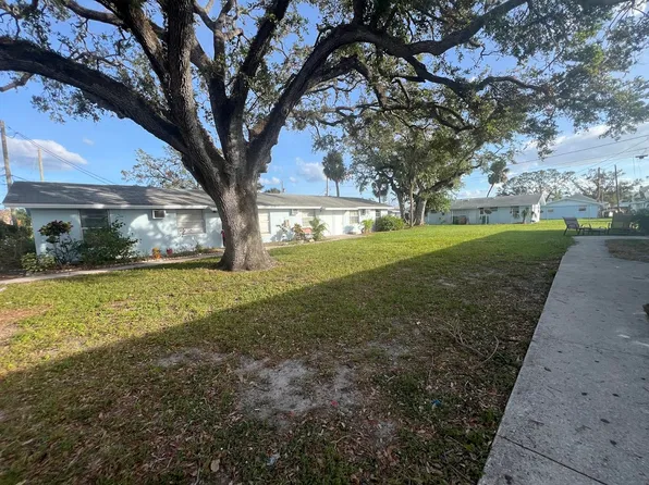 400 11th St W, Palmetto, FL 34221