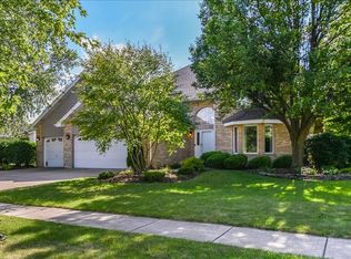 19242 Mansfield Ln, Mokena, IL 60448