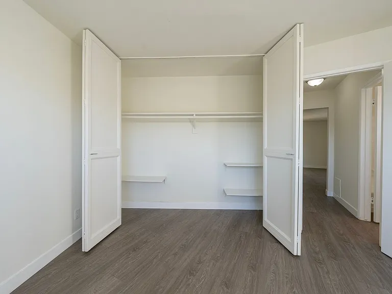 10725 Acama St — Photo 79