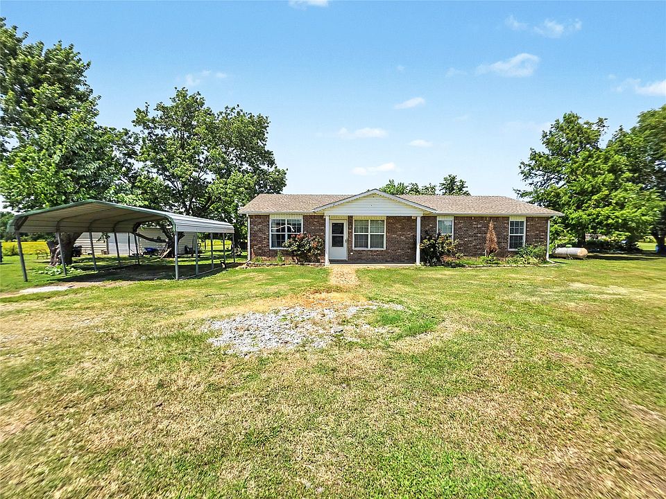 1st image of 3034 E Davis Field Rd