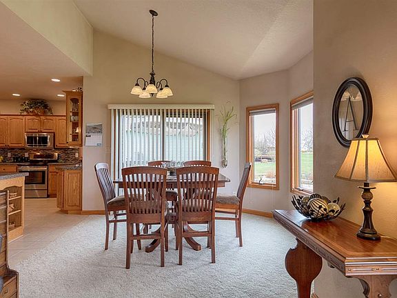 4th image of 5012 Pheasant Dr
