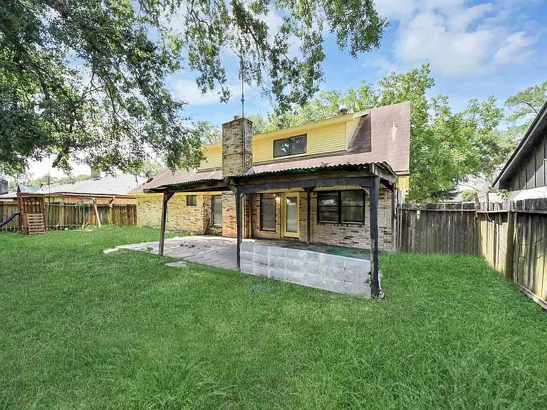9131 Rentur Dr — Photo 27