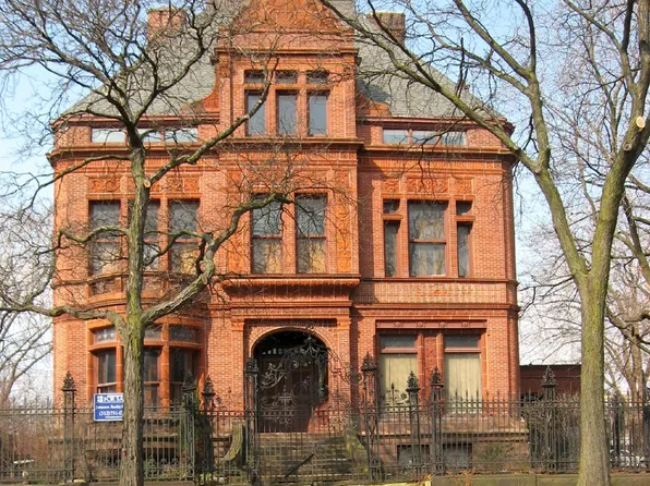 2944 S Michigan Ave #G1, Chicago, IL 60616