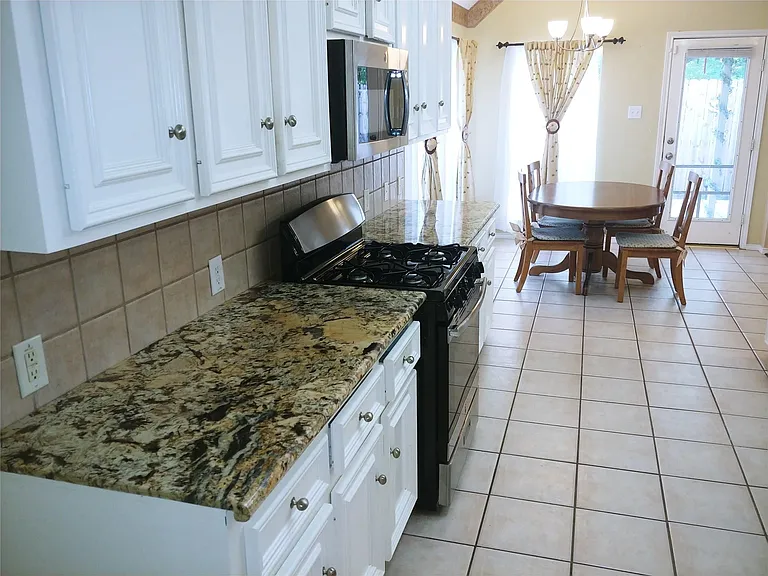 3519 Deerbrook Ct — Photo 14