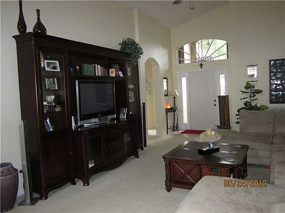 4th image of 9477 Lago Dr