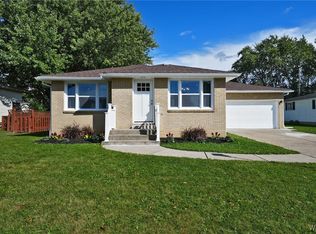 14 Cheryl Rd, West Seneca, NY 14224