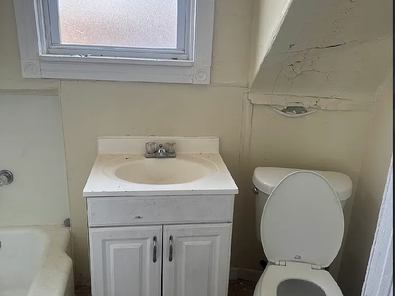 4914 Plover Ave — Photo 6