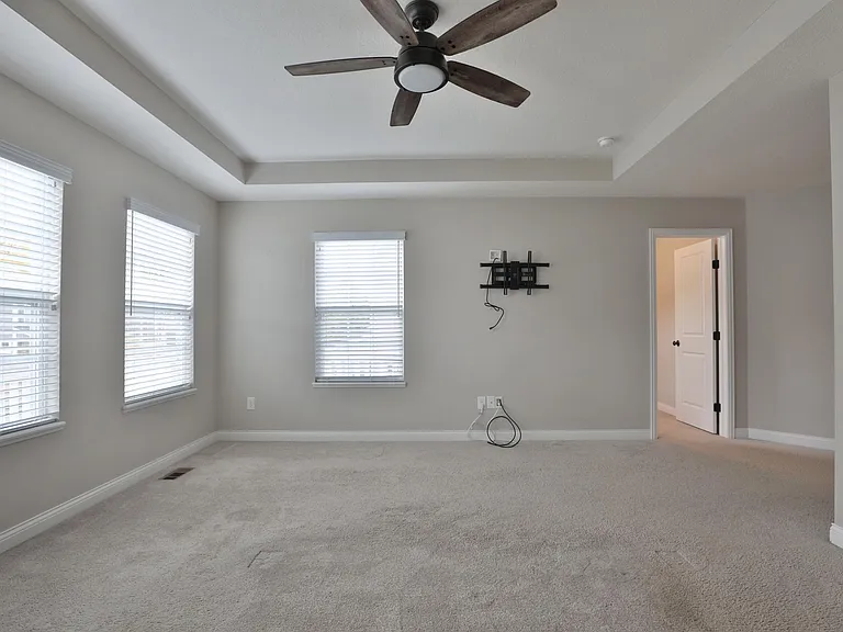1412 Leesland Dr — Photo 39