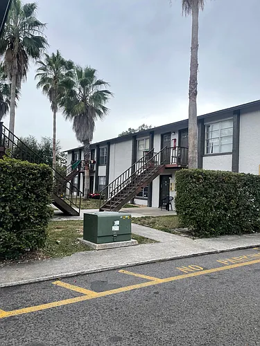 Baywatch Apartments Photo 1