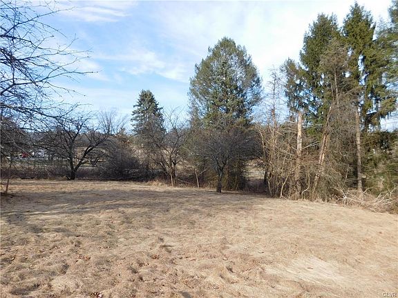 2nd image of 538 Ashwood Dr