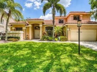 10939 Nashville Dr, Cooper City, FL 33026