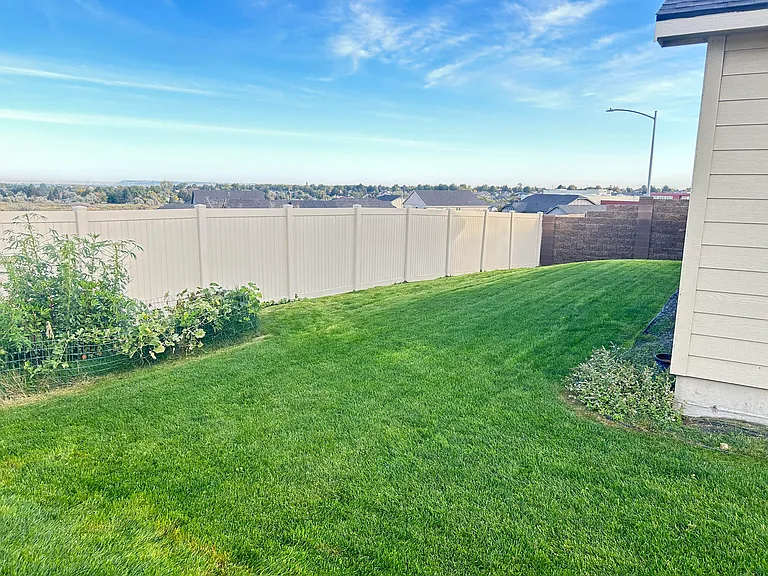 282 Wishkah Dr — Photo 12