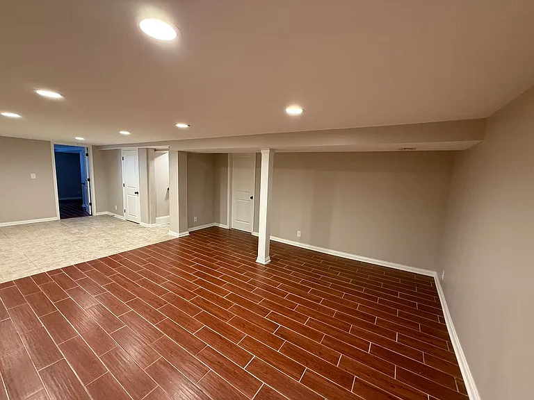 2614 Woodsdale Ave — Photo 19