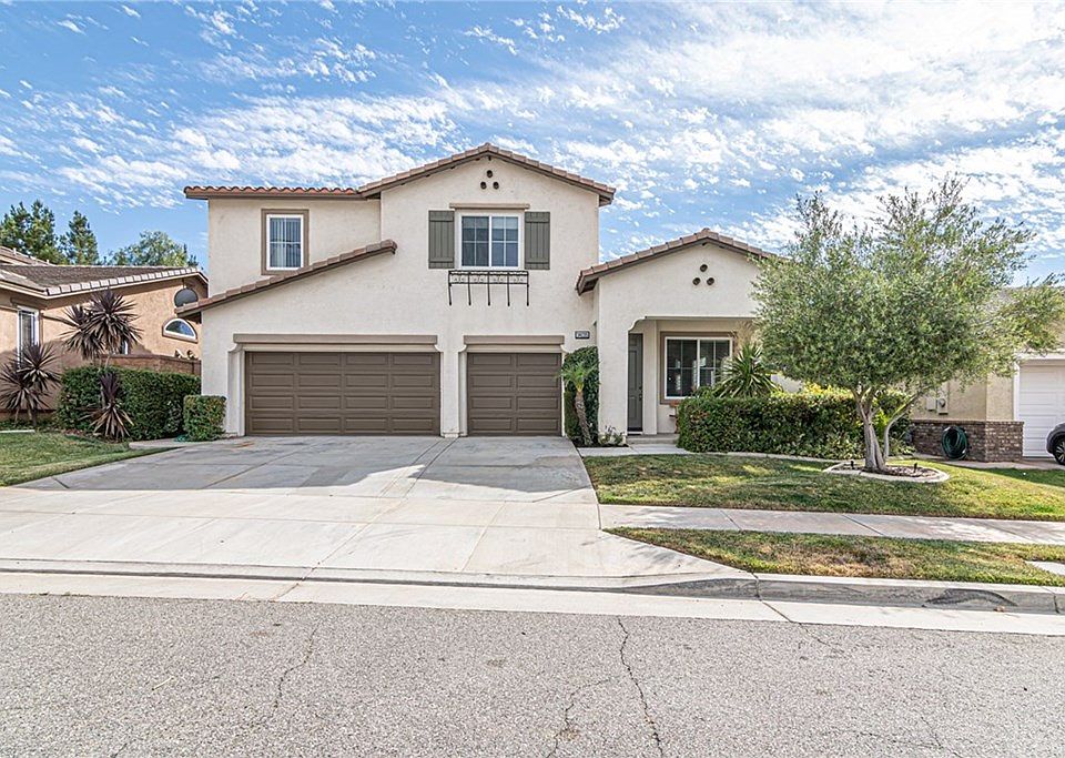 1st image of 34235 Aurora Ct