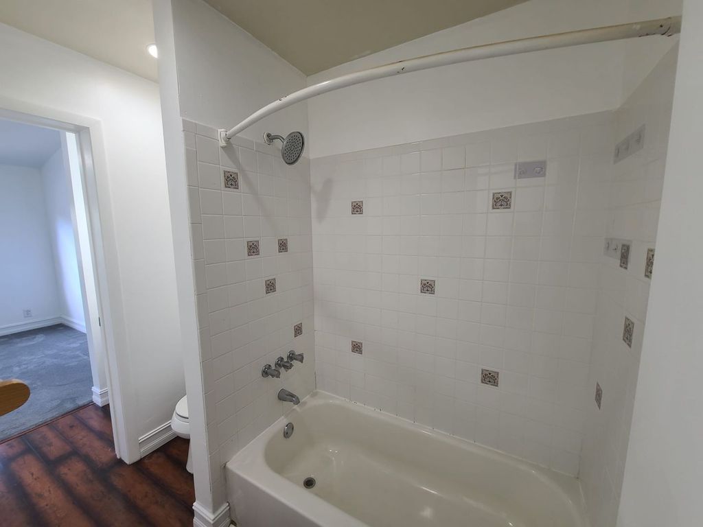 173 SW 3rd St, photo 4