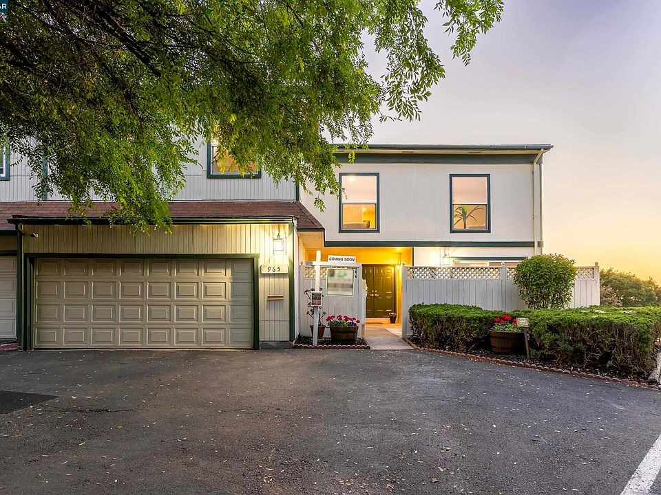 1st image of 965 Parkside Dr
