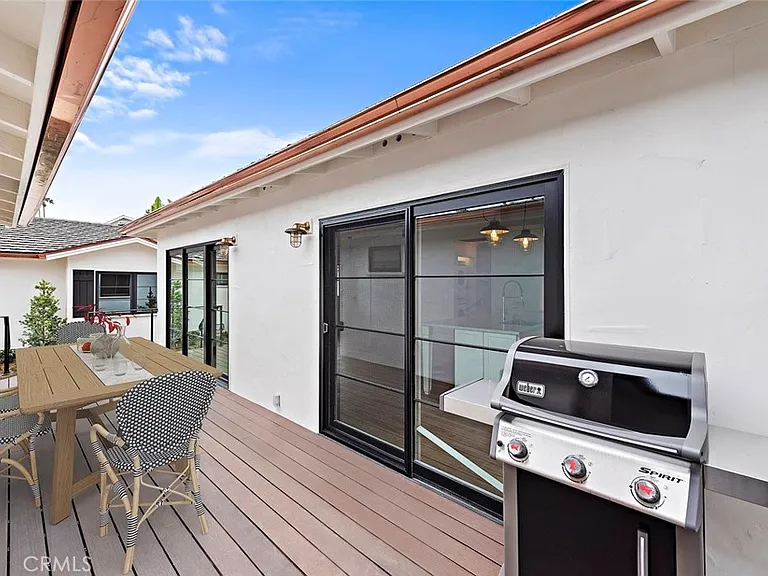 352 Cliff — Photo 10