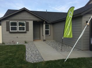 1318 SW Julia St, College Place, WA 99324