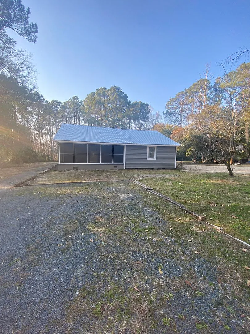 7600 Pond Drive, Laurinburg, NC 28352 — Photo 1