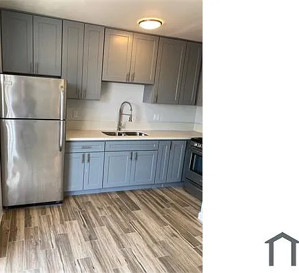 1238 W 107th St #6 — Photo 5