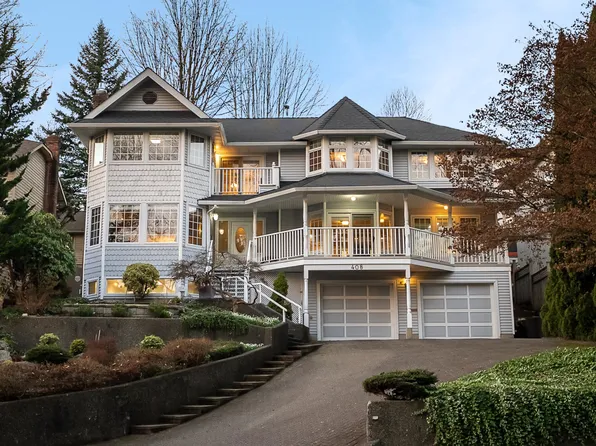 408 Riverview Cres, Coquitlam, BC V3C 4X8