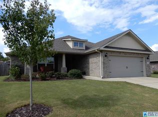 142 River Crest Ln, Helena, AL 35080