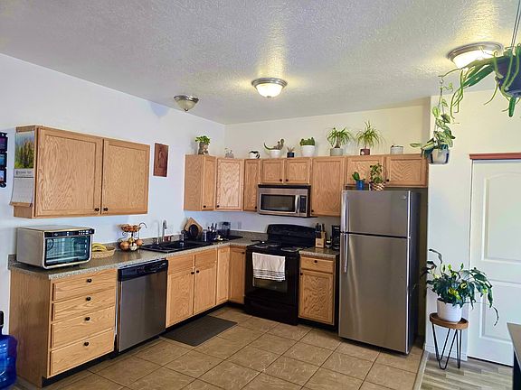 4th image of 1628 W Little Oak Ct