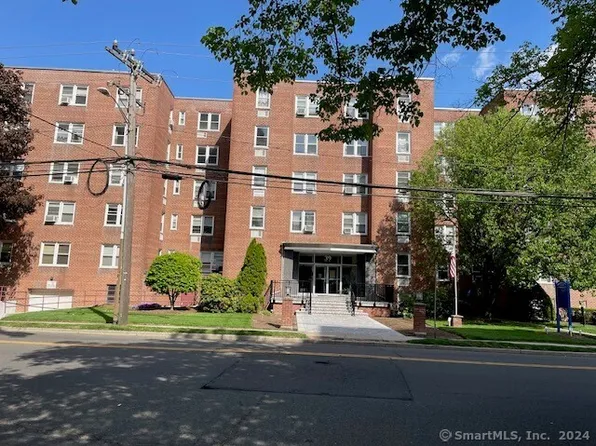 39 Glenbrook Road APT 1S, Stamford, CT 06902