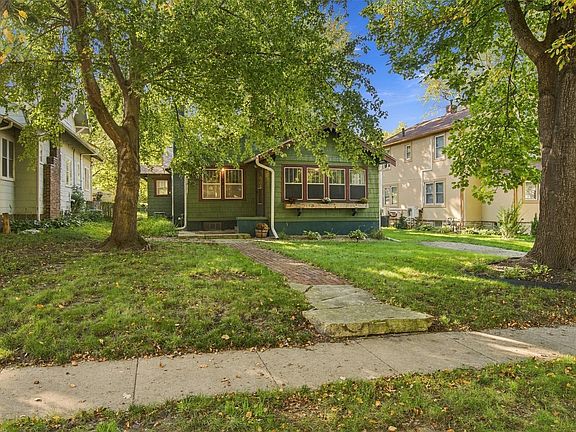 3rd image of 1436 43rd St