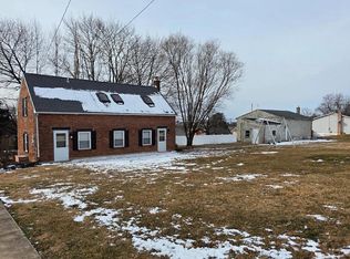 9 Dixie Dr, Red Lion, PA 17356